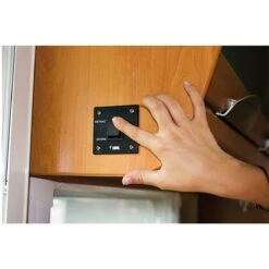 Fiamma F65 Eagle Ducato 319 12v Electric Awning Polar White -Best Camping Equipment fiamma f65 eagle ducato 319 12v electric awning polar white 4 40474 p