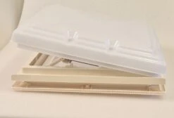 MPK 400 Opaque Rooflight Vent -Best Camping Equipment mpk 400 opaque rooflight vent 3 4195 p