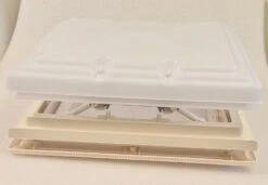 MPK 400 Opaque Rooflight Vent -Best Camping Equipment mpk 400 opaque rooflight vent 7 4195 p