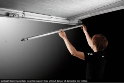 Thule Omnistor 5200 Anthracite Awning 8 Thule Omnistor 5200 Anthracite Awning -Best Camping Equipment thule omnistor 5200 anthracite awning size 4.52 x 2.50m 4 29467 p